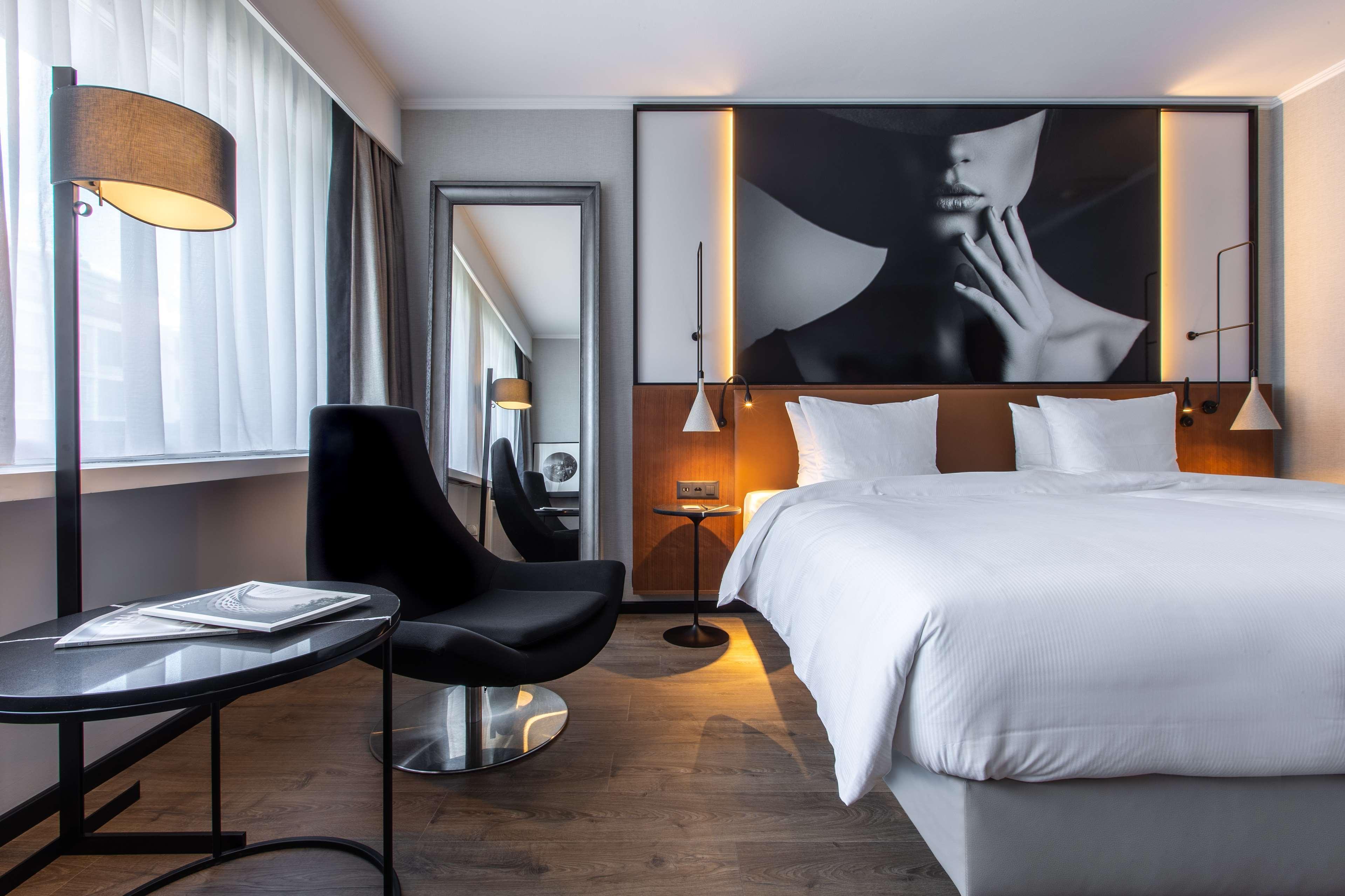 Hotel Radisson Blu, Basilea Esterno foto