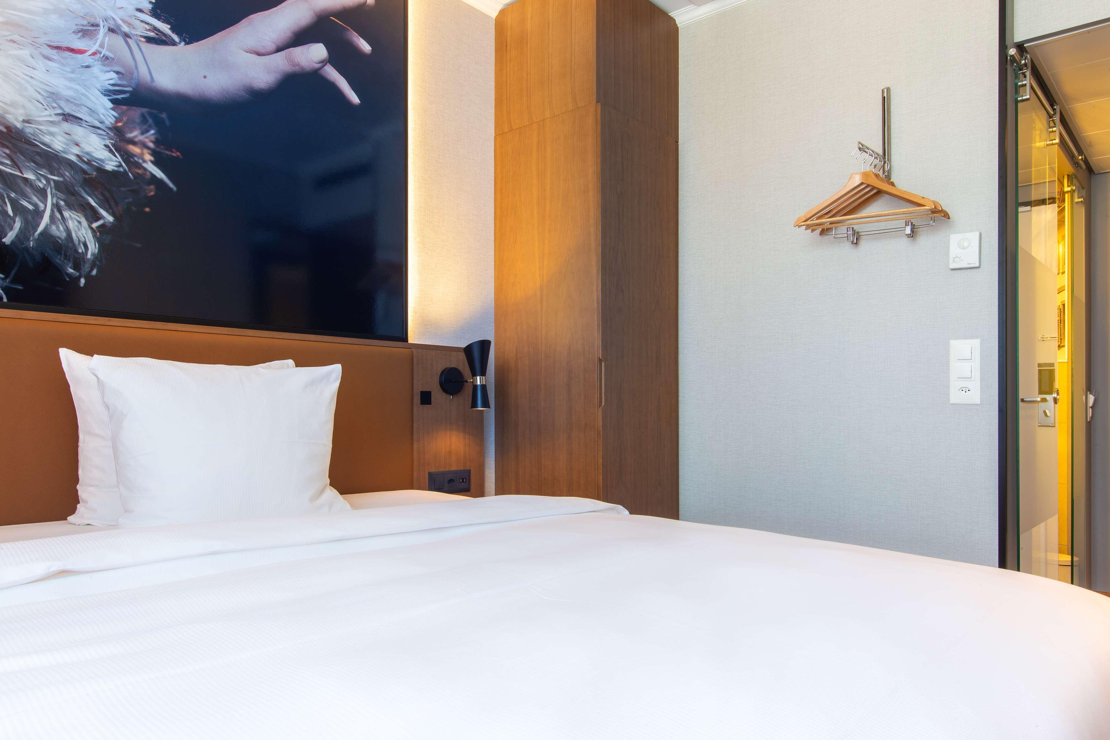 Hotel Radisson Blu, Basilea Esterno foto